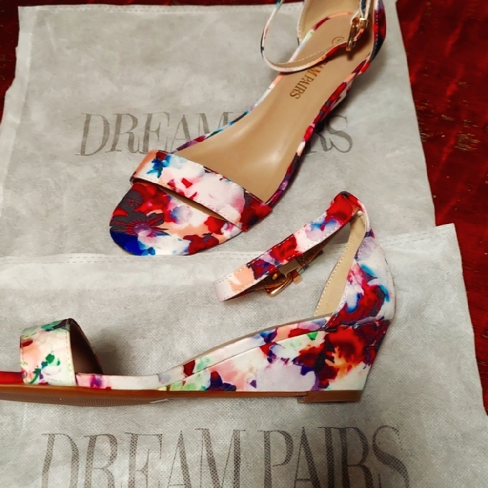Dream Pairs Size 9 women's wedges, purple, pinks.blue, green white,peach yellow